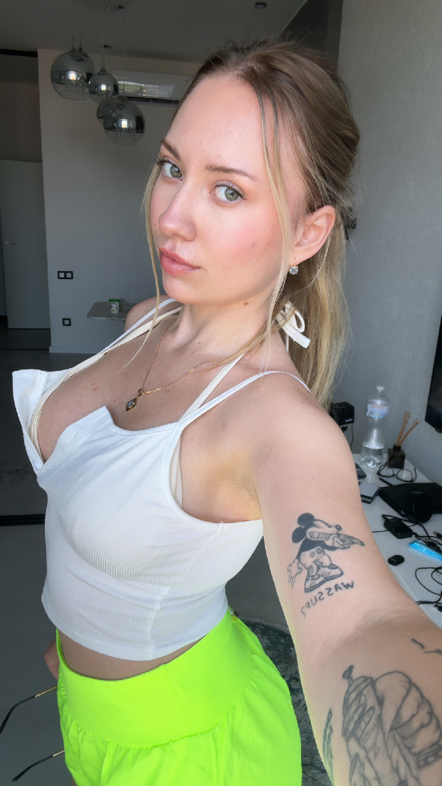 KateV in her underwear in Omaha