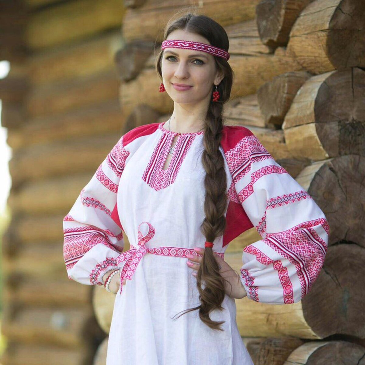 Girls in Slavic costumes in Omaha